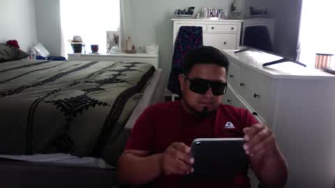 edward9092 online show from June 8, 8:09 pm