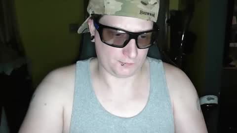 edwardaims_2please online show from March 3, 3:56 am