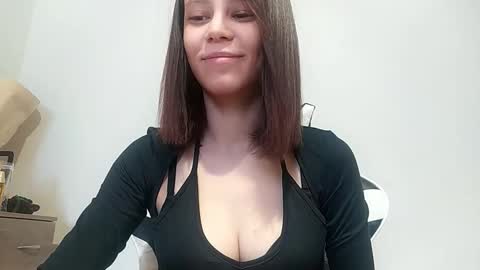 Snapshot of edwardnairn chatting on February 10, 12:09 pm Viktoria online show from February 10, 12:09 pm