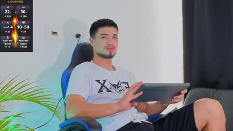 Edward Ross online show from November 29, 8:34 pm