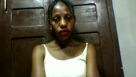 edwige770943 online show from May 10, 4:17 am