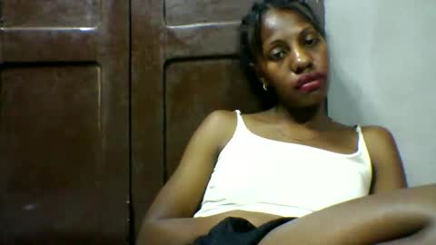 edwige770943 online show from May 14, 5:53 pm