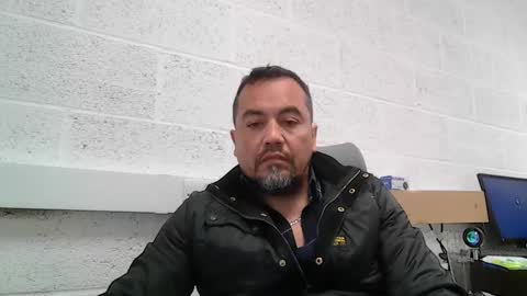 Snapshot of edwill13 chatting on May 14, 9:49 am EdM online show from May 14, 9:49 am