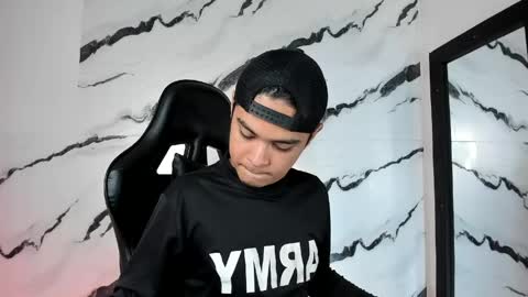 edy online show from April 28, 3:33 am