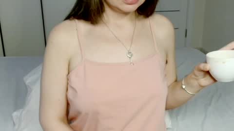 Snapshot of eelena4kiss chatting on May 3, 11:27 am eelena4kiss online show from May 3, 11:27 am