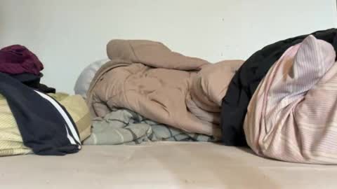 Snapshot of eelox166209 chatting on April 5, 12:13 pm Eeloxx online show from April 5, 12:13 pm