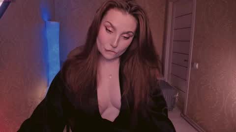 eesmaaarr online show from November 3, 10:21 pm