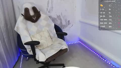 Daniel and Alex online show from March 4, 6:37 am