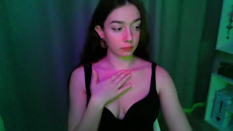 effie_balconii online show from March 15, 3:51 pm