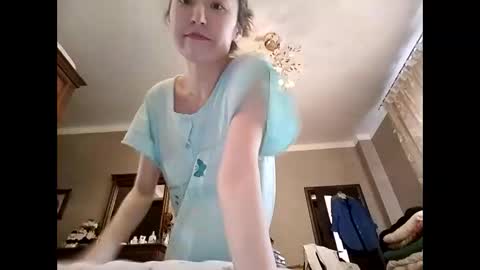 Snapshot of effy007 chatting on January 27, 11:43 am Effy online show from January 27, 11:43 am