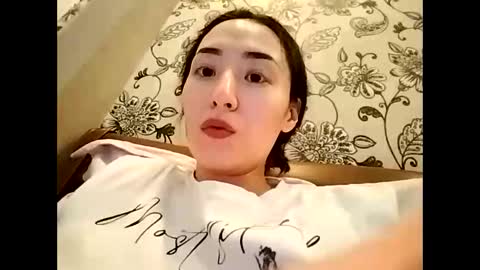 Effy online show from February 17, 4:46 pm