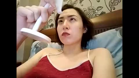 Snapshot of effy007 chatting on April 20, 4:21 pm Effy online show from April 20, 4:21 pm