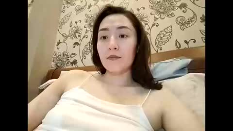 Snapshot of effy007 chatting on April 22, 5:03 pm Effy online show from April 22, 5:03 pm