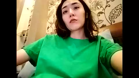 Snapshot of effy007 chatting on April 29, 4:00 pm Effy online show from April 29, 4:00 pm