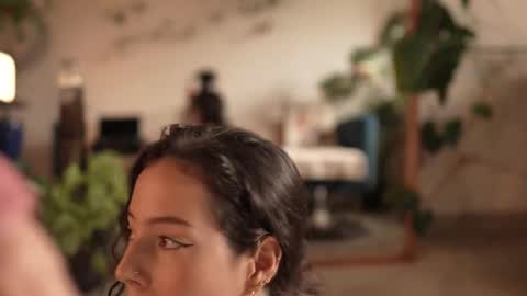 Effy online show from November 15, 6:15 pm