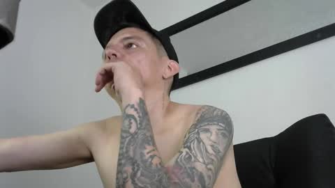 EIder online show from March 3, 1:23 am