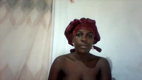 eileen_en online show from May 2, 7:19 pm