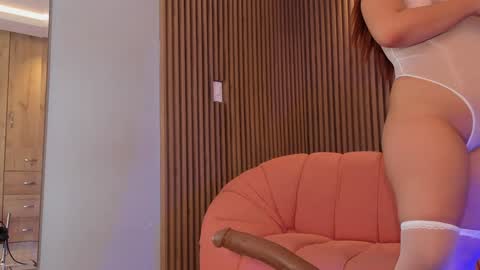 Eilin online show from December 17, 4:21 pm