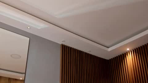 Eilin online show from February 15, 12:54 pm