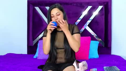 eimy__cute online show from October 1, 6:58 pm