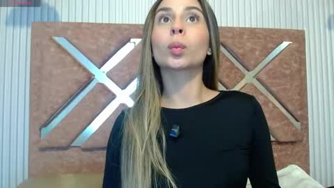 Snapshot of eimy_rose1 chatting on May 14, 9:21 pm Eimy rose online show from May 14, 9:21 pm