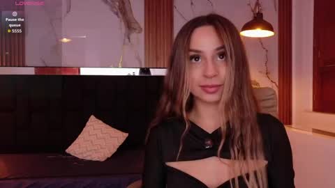 Snapshot of eimy_rose1 chatting on May 19, 2:34 pm Eimy rose online show from May 19, 2:34 pm