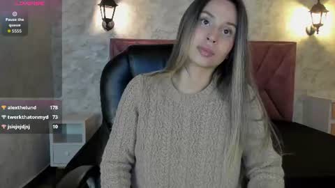 Snapshot of eimy_rose1 chatting on July 6, 3:03 pm Eimy rose online show from July 6, 3:03 pm