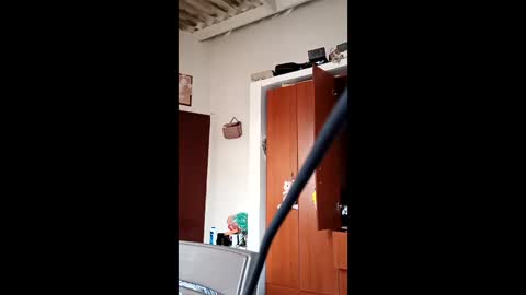 Snapshot of eimy_saenzz chatting on April 21, 6:34 pm eimy_saenzz online show from April 21, 6:34 pm