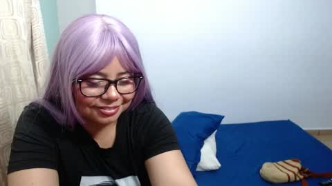 Snapshot of eimy_saenzz chatting on May 1, 1:32 am eimy_saenzz online show from May 1, 1:32 am