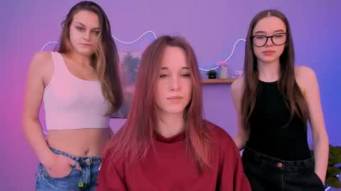 Sweet Eira online show from April 16, 8:37 am