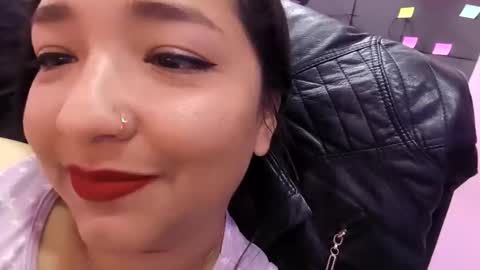 Snapshot of eireneninon chatting on April 30, 11:31 pm Eirene online show from April 30, 11:31 pm