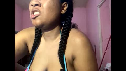 Eirondra Valeen online show from March 27, 10:26 am