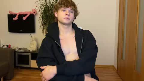 Eitan online show from January 6, 1:52 pm