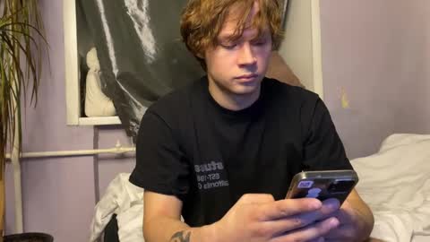 Eitan online show from October 31, 5:03 pm