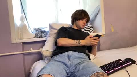 Snapshot of eitanhere chatting on June 30, 2:40 pm Eitan online show from June 30, 2:40 pm