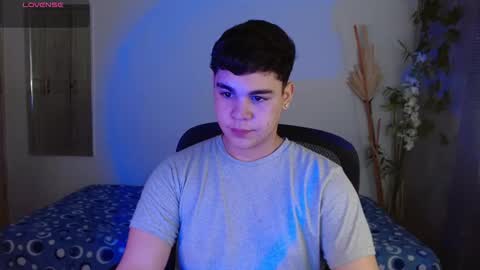 Eithan online show from March 13, 7:53 pm