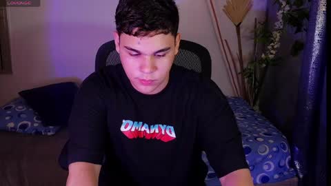 Eithan online show from April 18, 10:10 pm