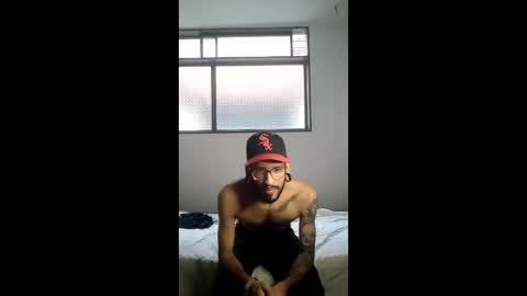 Snapshot of eithan_rune chatting on April 13, 9:20 pm eithan_rune online show from April 13, 9:20 pm