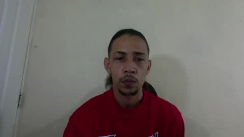 Snapshot of el_menor chatting on April 12, 4:17 am Instagram BelowAbajo online show from April 12, 4:17 am