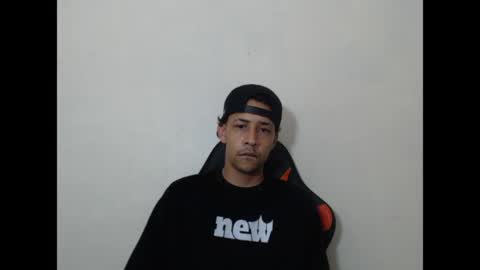 Snapshot of el_menor chatting on May 13, 2:53 am Instagram BelowAbajo online show from May 13, 2:53 am
