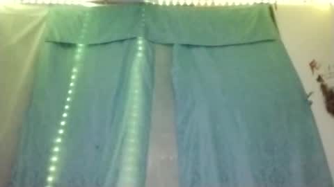 Snapshot of el_mucho_dingdong1 chatting on September 25, 3:38 pm el_mucho_dingdong1 online show from September 25, 3:38 pm