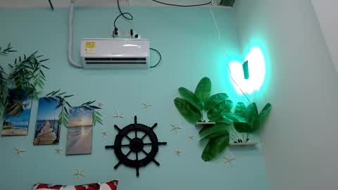 ladi online show from December 4, 2:15 pm