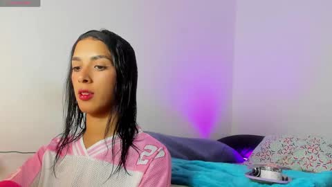 Ela33 online show from May 26, 10:06 pm