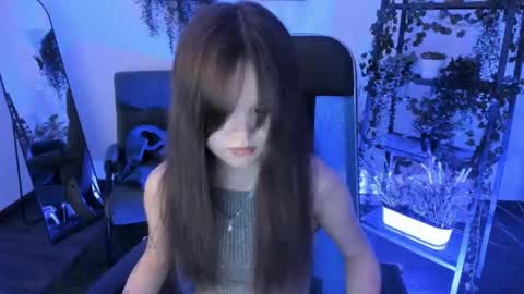 Snapshot of elainebeness chatting on May 3, 7:20 pm Your sweet girl online show from May 3, 7:20 pm