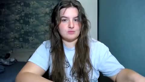 Snapshot of elanis_blair chatting on May 16, 12:51 am Elanis online show from May 16, 12:51 am