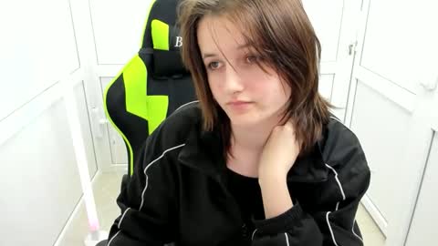 Snapshot of elara_muse chatting on April 16, 6:47 am Evie online show from April 16, 6:47 am