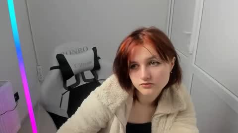 Snapshot of elara_muse chatting on May 3, 8:53 am Evie online show from May 3, 8:53 am