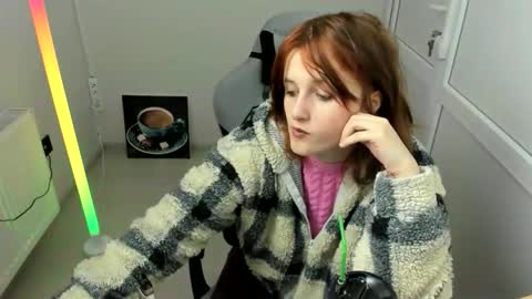 Snapshot of elara_muse chatting on May 14, 10:33 am Evie online show from May 14, 10:33 am