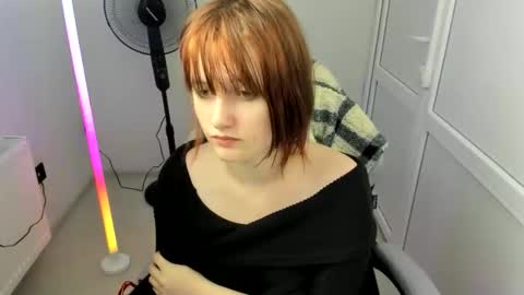 Snapshot of elara_muse chatting on May 27, 7:27 am Evie online show from May 27, 7:27 am