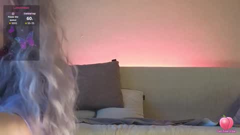 elarasable online show from March 12, 2:45 pm